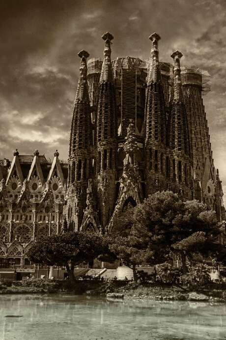 CONFERENCE: LA SAGRADA FAMILIA, UN CHANTIER ETERNEL ?