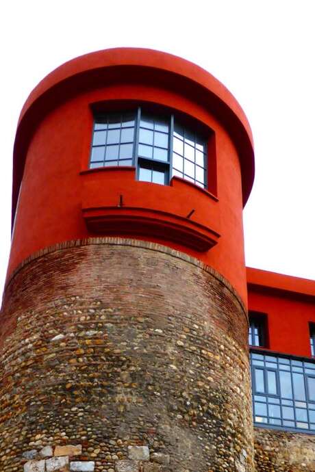 GALETS BÂTISSEURS, LE FLEUVE DANS LA VILLE