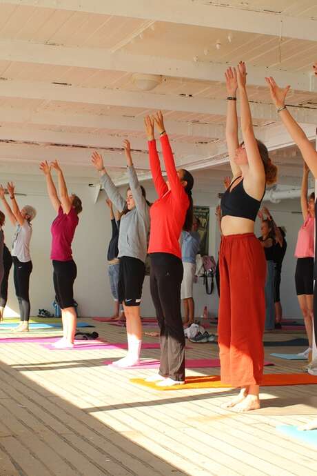 YOGA ÉNERGIE