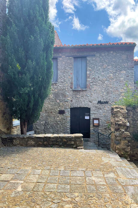 CONFÉRENCE « LE MODERNISME CATALAN : UN MOUVEMENT LOCAL ET UNIVERSEL 1888-1920) »