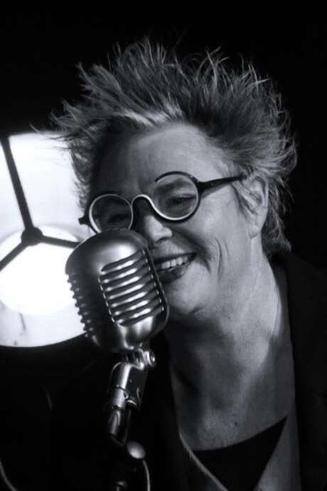 KARINE FAIT SON PIAF – HOMMAGE À ÉDITH PIAF