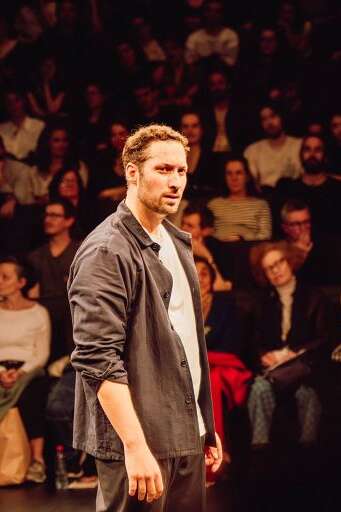 L'ABOLITION DES PRIVILÈGES