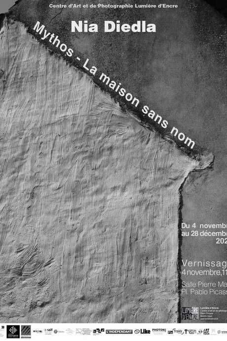 EXPOSITION DE NIA DIEDLA « MYTHOS / LA MAISON SANS NOM »