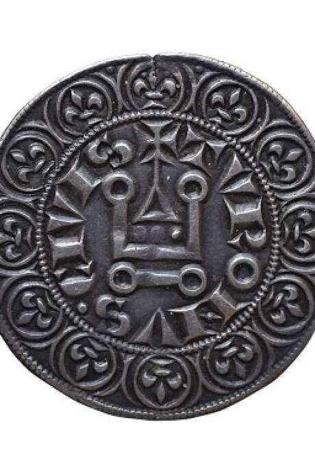 DU CASTRUM AU CHÂTEAU : LE MOYEN ÂGE