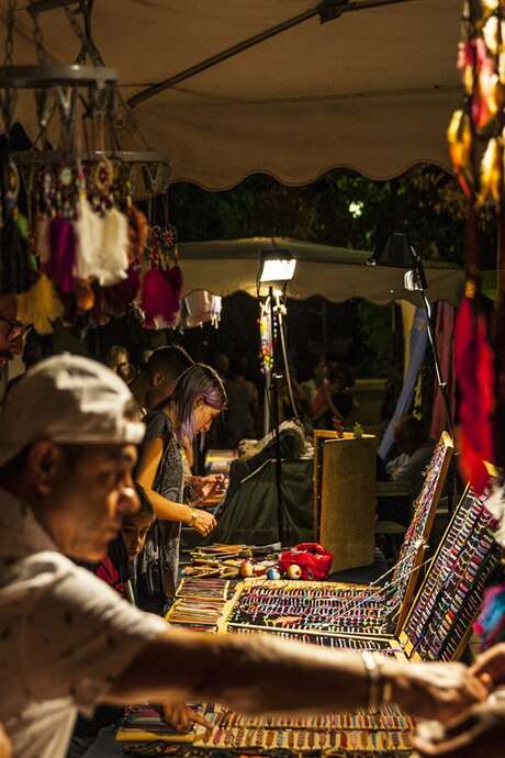 MARCHÉ NOCTURNE DU TERTRE