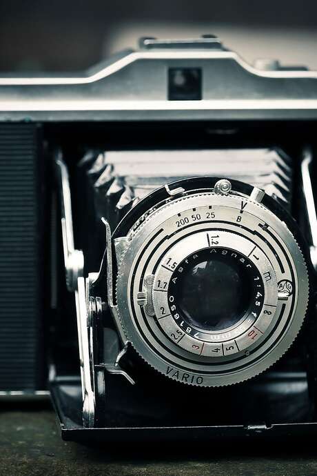 EXPOSITION  « REGARDS » CLUB PHOTO DE BAGES