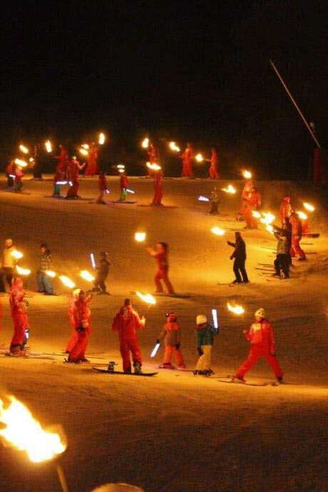 DESCENTE AUX FLAMBEAUX
