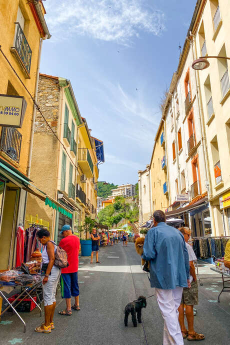 "LA DÉBALLE" LE MARCHÉ DES SAVEURS ET DES BONNES AFFAIRES