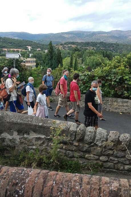 LES BALADES DU CONFLENT : "VISITE DE LA CHAPELLE DES BAINS, DU VILLAGE ET DE L'ÉGLISE DE MOLITG-LES-BAINS"