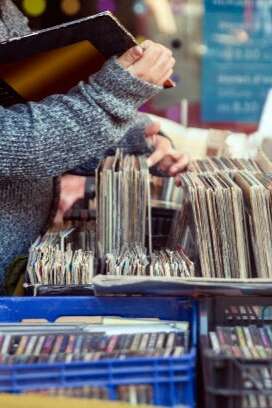VIDE GRENIER