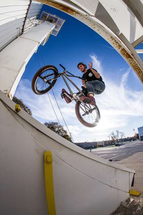 STAGE BMX