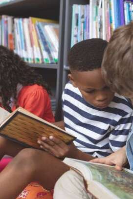 L'HEURE DES PETITS LECTEURS