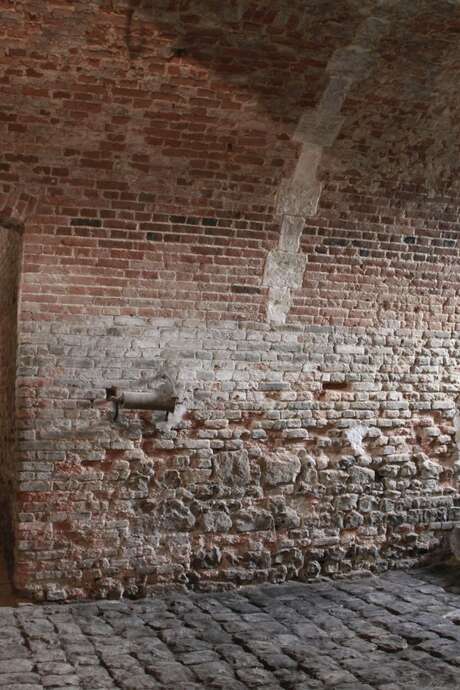 Randonnée découverte des caves du Château de Bosmelet