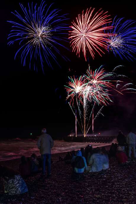 [Feu d'artifice]