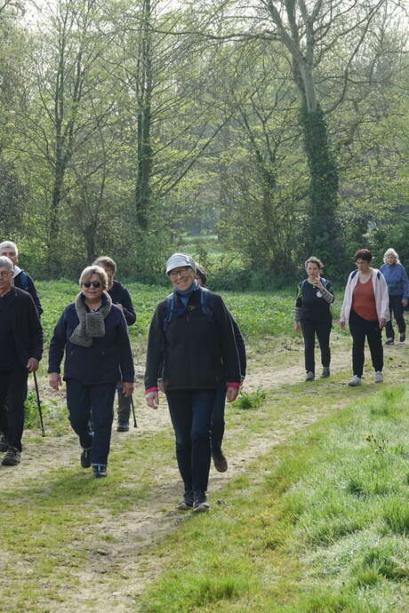 RANDONNÉE PÉDESTRE LA MACHE COOL AISE