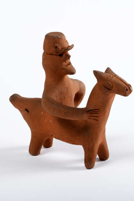 De terre et de souffle, Sifflets en argile de Sarthe et d’Europe