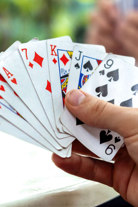 CONCOURS DE BELOTE à LA MARNE