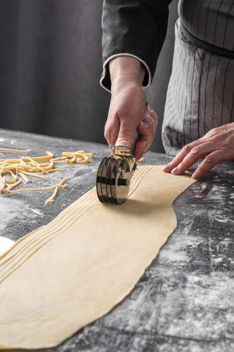 ATELIER PASTIER D'UN JOUR, VIENS FAçONNER TES PÂTES FRAÎCHES