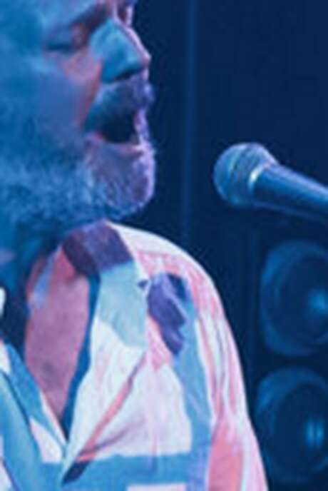 Matt Elliott, folk apatride