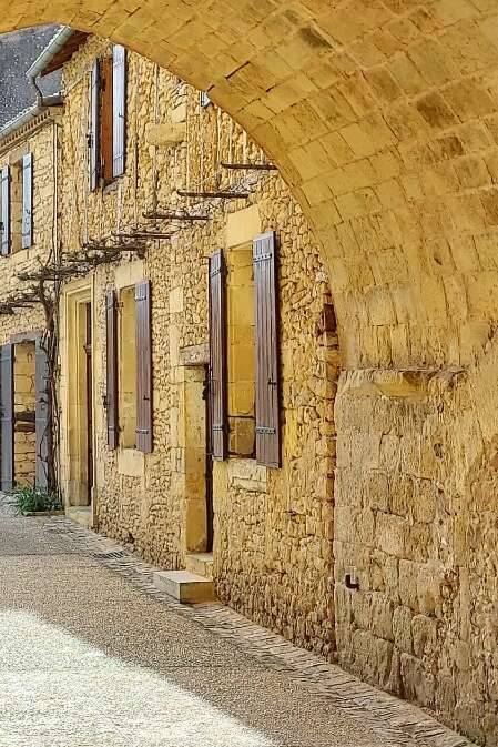 Balades Cultures et Nature : Cadouin, à l’ombre de sa prestigieuse abbaye