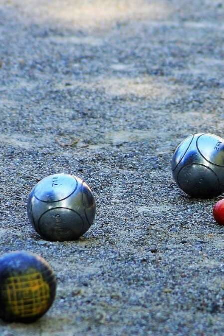Concours de pétanque