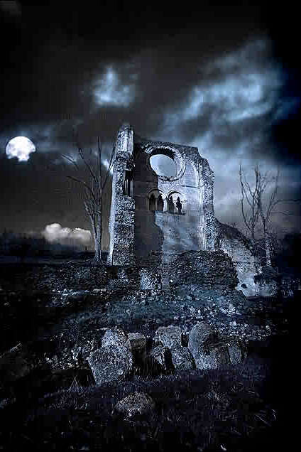Visite nocturne à l'Abbaye de Mortemer
