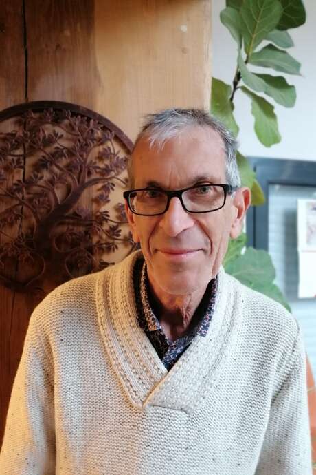 Atelier découverte : CNV à la Librairie-Café l'Autre Rive à Berrien.