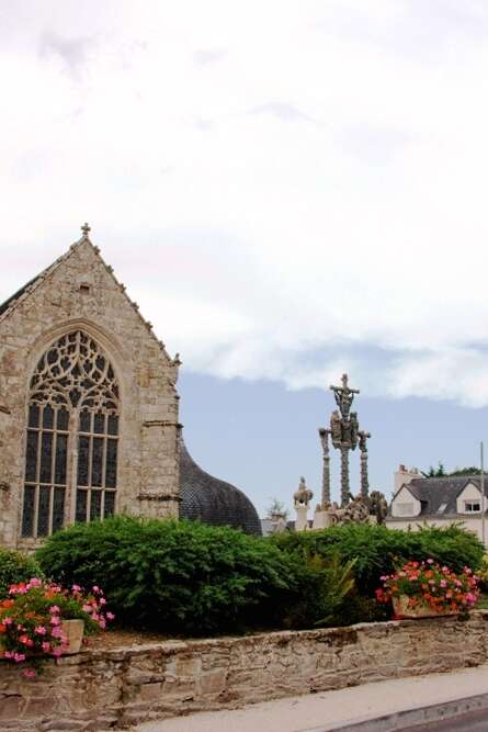 Visite de l'Enclos paroissial de Cléden-Poher