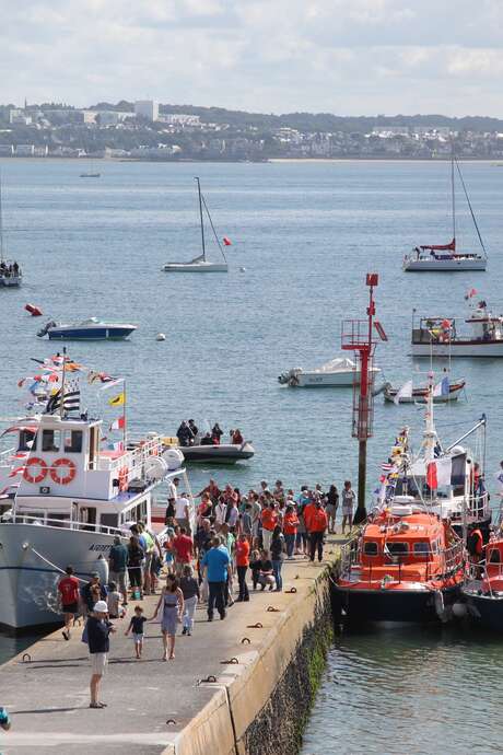 Pardon de Saint-Guénolé  - Fête de la mer