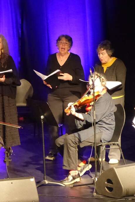 Bibliothèque : Sérénade au Château