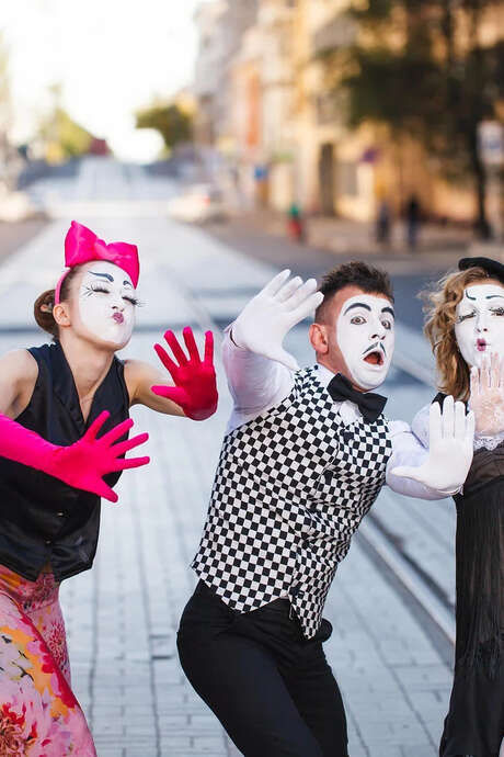 Guided tour of Périgueux - Mime walk