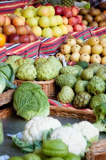 Marché artisanal et du terroir de Saint Léonard
