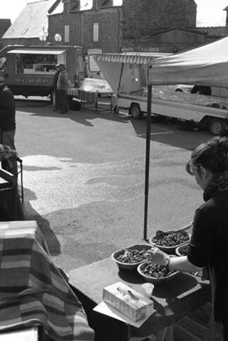 Marché au Vivier-sur-Mer