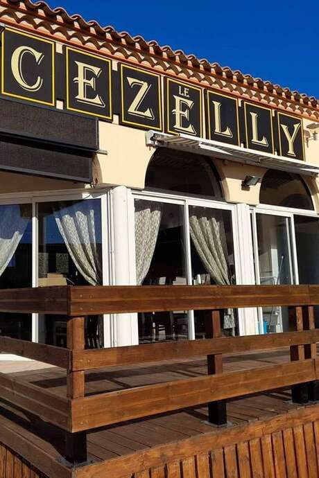 Le Cezelly
