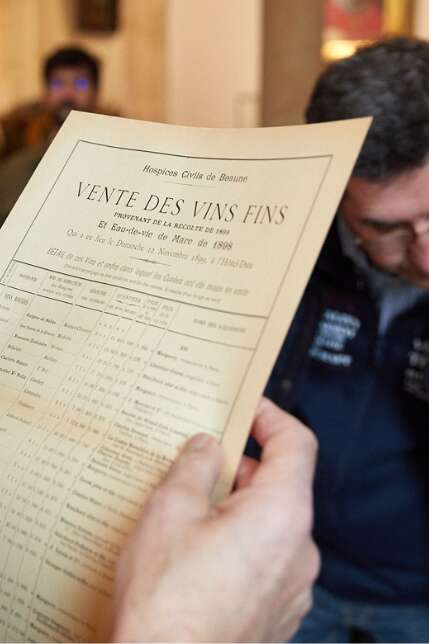 Hôtel-Dieu - Hospices de Beaune
Programmation 2025 - HUMANITÉ
En-quêtes d'histoires