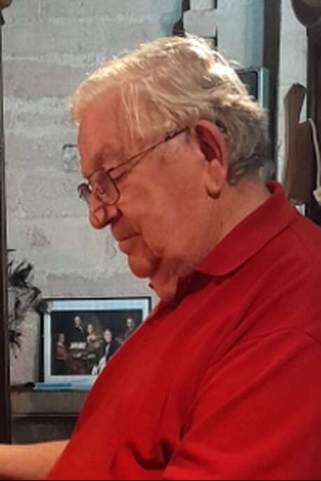 Les 50 ans  de la nomination de Michel Tissier, organiste titulaire à Beaune, fêtés lors des concerts d'orgue de  juillet à Notre-Dame.