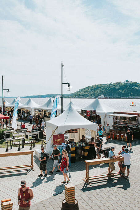 Le Festibière de Lévis (Quai Paquet)