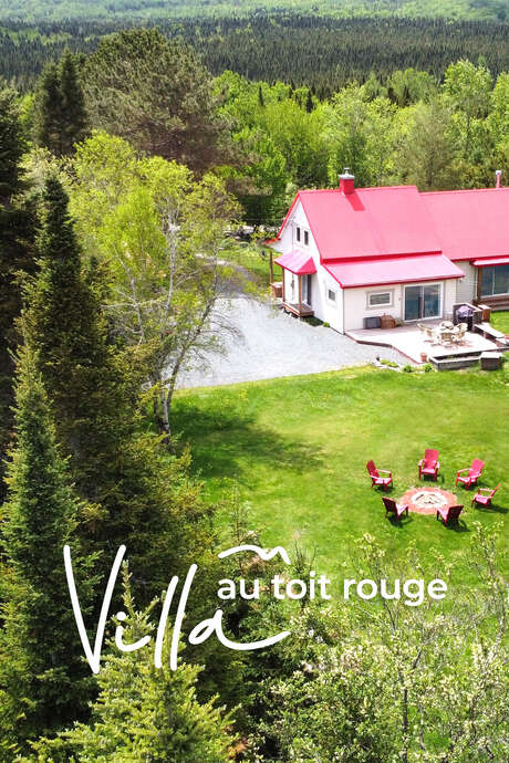 Villa au toit rouge
