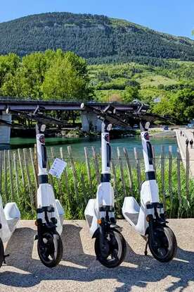 Location de trottinettes électriques en libre service ( MEYO)