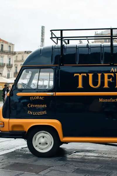 Boutique éphémère des Ateliers de Jeans Tuffery