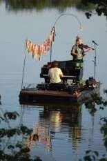 Le pianO du lac " Jangada "