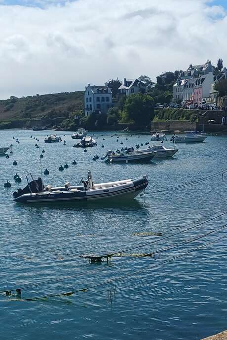 Visite guidée : Sauzon, un port en couleurs
