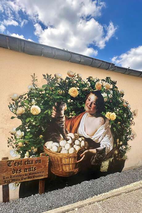 Les Murs Ont Des Oreilles et les Créateurs de Bonheurs - C'est cha ou des œufs - 2025