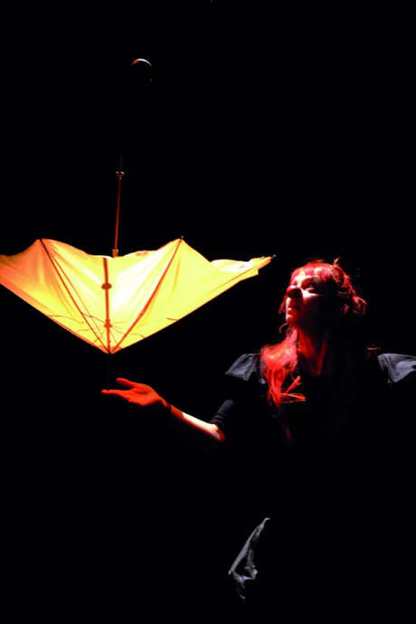Variations pour un parapluie - Cie Chouette il pleut !