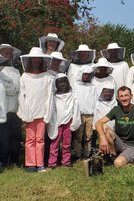 Semaine du Tourisme Economique et des Savoir Faire : Le Rucher de l'Abeille Noire
