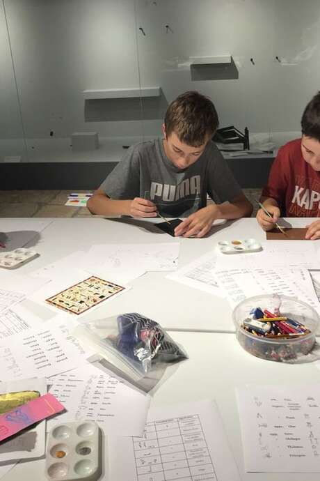 Visite-atelier : "Ecrire au temps des Ducs" -  (enfants 7-9 ans)