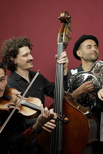 Concert musique des Balkans : Kaslan et Aälma Dili