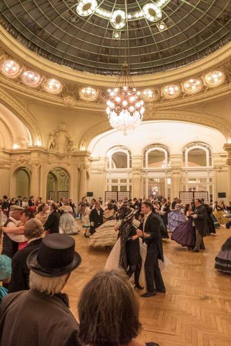 Grand Bal