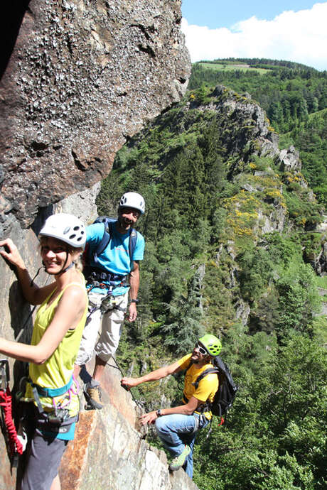 Encadrement d'activités sur le pôle vertical de Planfoy