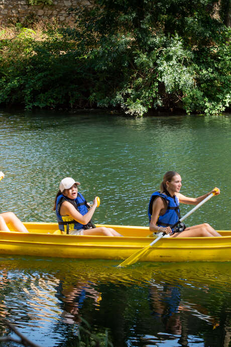 Balade en canoé sur le canal de Roquemaure